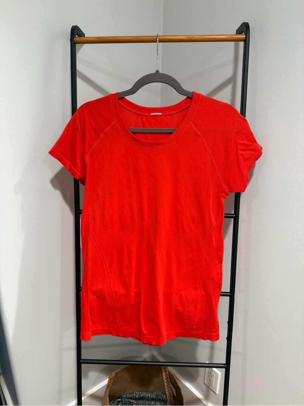 Athleta Momentum Seamless Tee